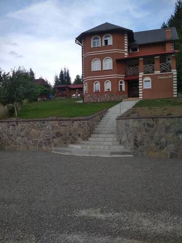 Фотографии Гостевой дом Milana Guesthouse г. Славское (Украина) №1 Фото Гостевой дом Milana Guesthouse г. Славское 1