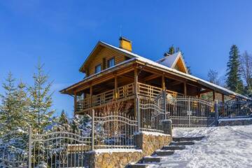 Фото номера Люкс с 3 спальнями Гостевой дом Villa Alpiyka г. Славское 4