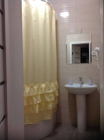 Фото номера Люкс с балконом Мини-отель Pogar Inn г. Славское 6