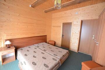 Фото номера Полулюкс с видом на горы Загородные дома Cottage Kurshevel г. Славское 3