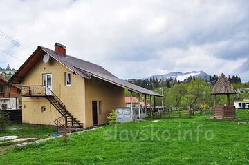 Фото номера Дом с 2 спальнями Дома для отпуска Zatyshna Domivka г. Славское 3