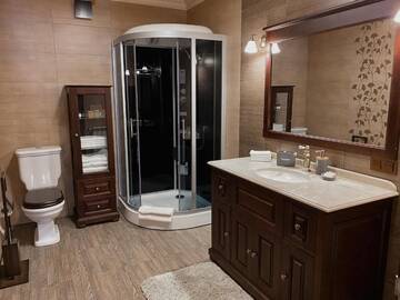 Фото номера Вилла с 2 спальнями Виллы Hostynnyy Dvir Apartament Hotel г. Славское 41