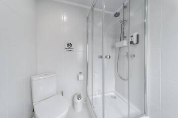 Фото номера Улучшенный двухместный номер с 1 кроватью Гостевой дом Guest House г. Славское 12