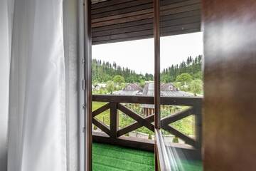 Фото номера Двухместный номер с 1 кроватью и балконом Гостевой дом Guest House г. Славское 3