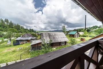 Фото номера Двухместный номер с 1 кроватью и балконом Гостевой дом Guest House г. Славское 6