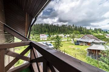 Фото номера Двухместный номер с 1 кроватью и балконом Гостевой дом Guest House г. Славское 7