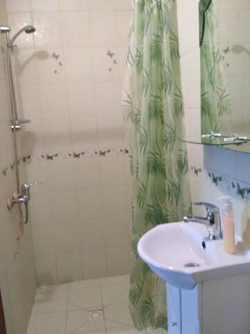Фото номера Cемейный номер с собственной ванной комнатой Гостевой дом Milana Guesthouse г. Славское 4