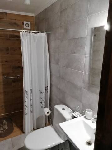 Фото номера Двухместный номер Делюкс с 1 кроватью Отель AGORA Chalet г. Славское 6